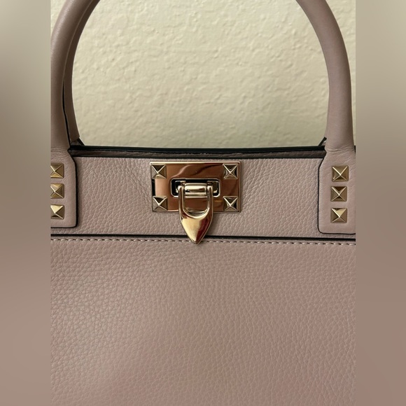 Valentino Garavani Rockstud Bag - Picture 4 of 11